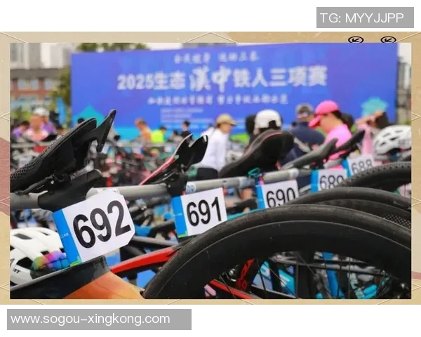 铁人三项赛事中超三位田家将齐聚挑战赛展现竞技风采与团队精神